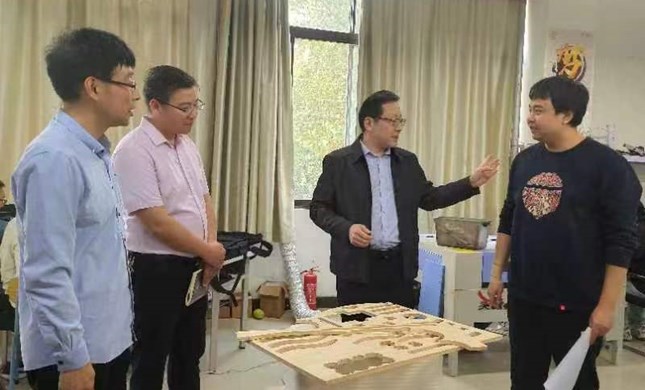 陈红卫院长到河南省果园特种机器人工程技术研究中心考察指导
